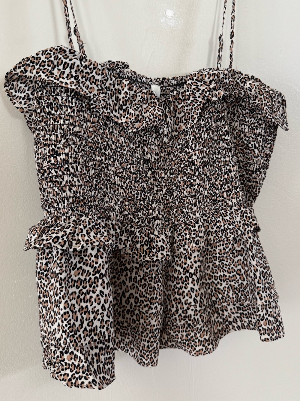 AE Square Neck Smocked Ruffle Cami - Picture 2 of 4